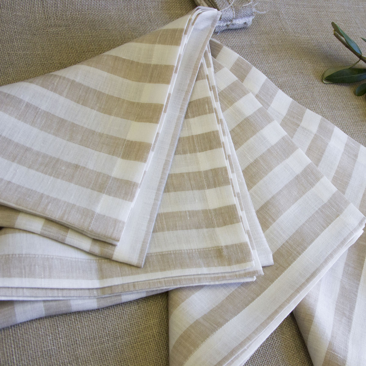 ARNO STRIPE NAPKIN SET